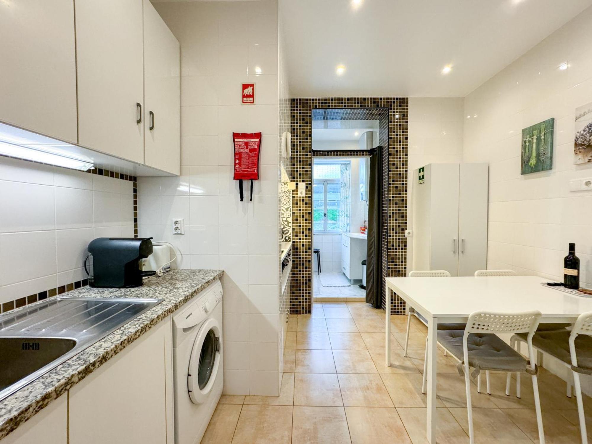 Quiet And Cozy, Easy Access To Lisbon Highlights #1880 Apartamento Exterior foto